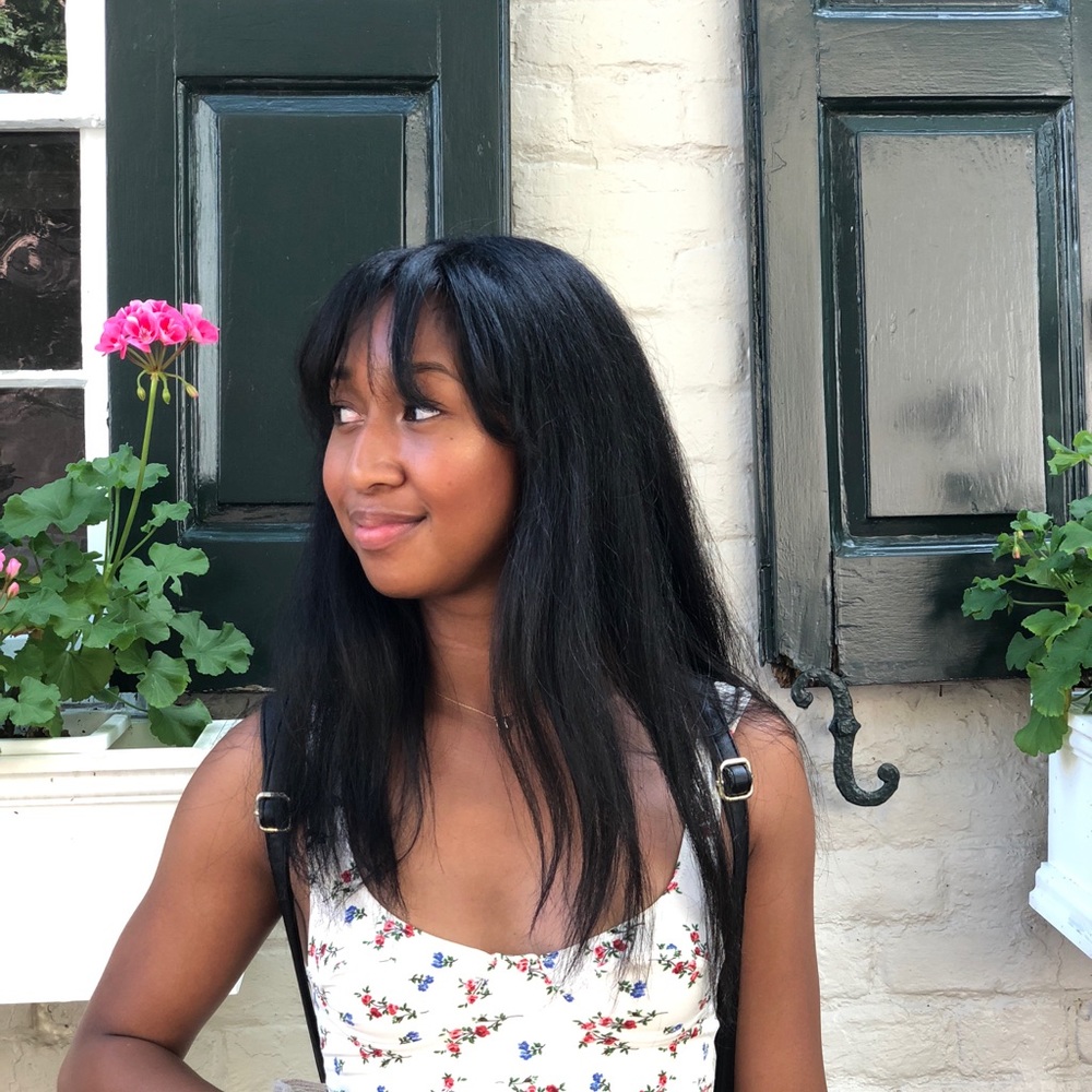 Meet your Posher, Teodora